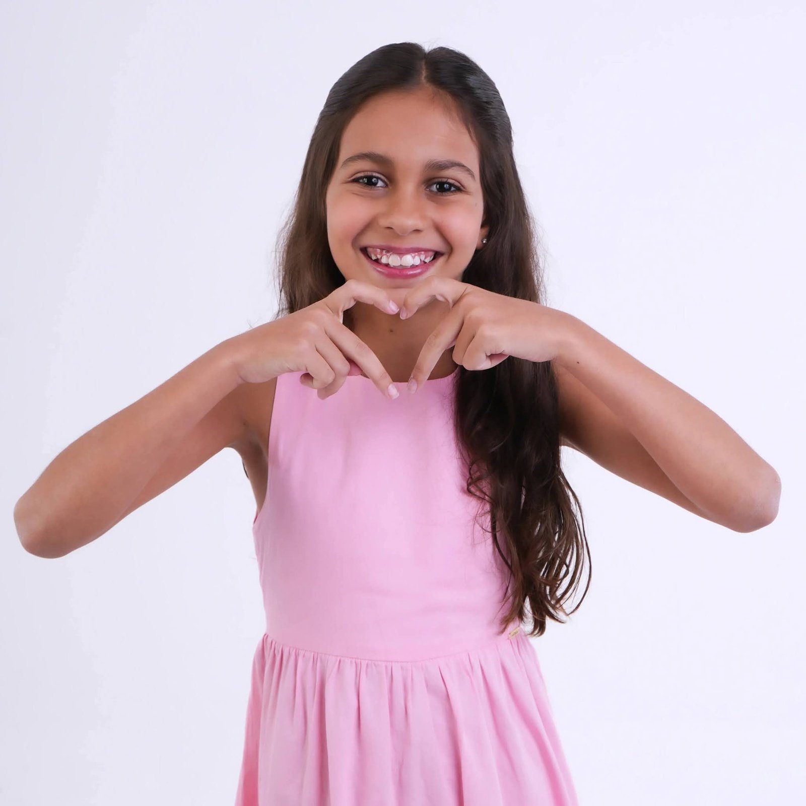 Sarah  Souza: conheça a trajetória e os sonhos da jovem modelo