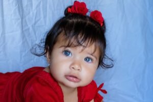 Nicole Baby: o encanto de crescer sob o olhar do mundo